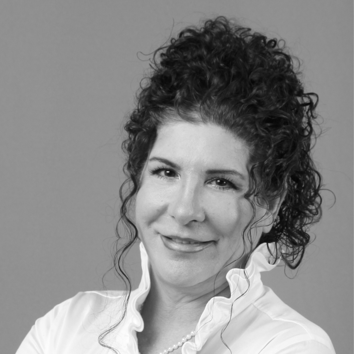 Portrait of Debbie Mauro